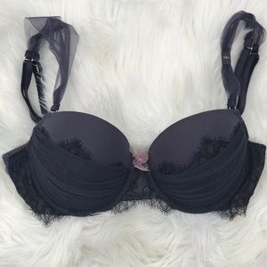 NWT Victoria’s Secret Dream Angels Push-up Bra.